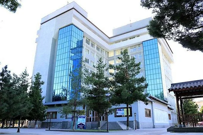 Staatliche Universität Samarkand benannt nach Sharof Rashidov